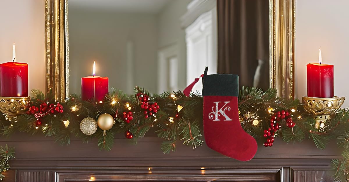 Evergreen Rot und Grün SAMT Strass Monogramm Weihnachtsstrumpf – K
