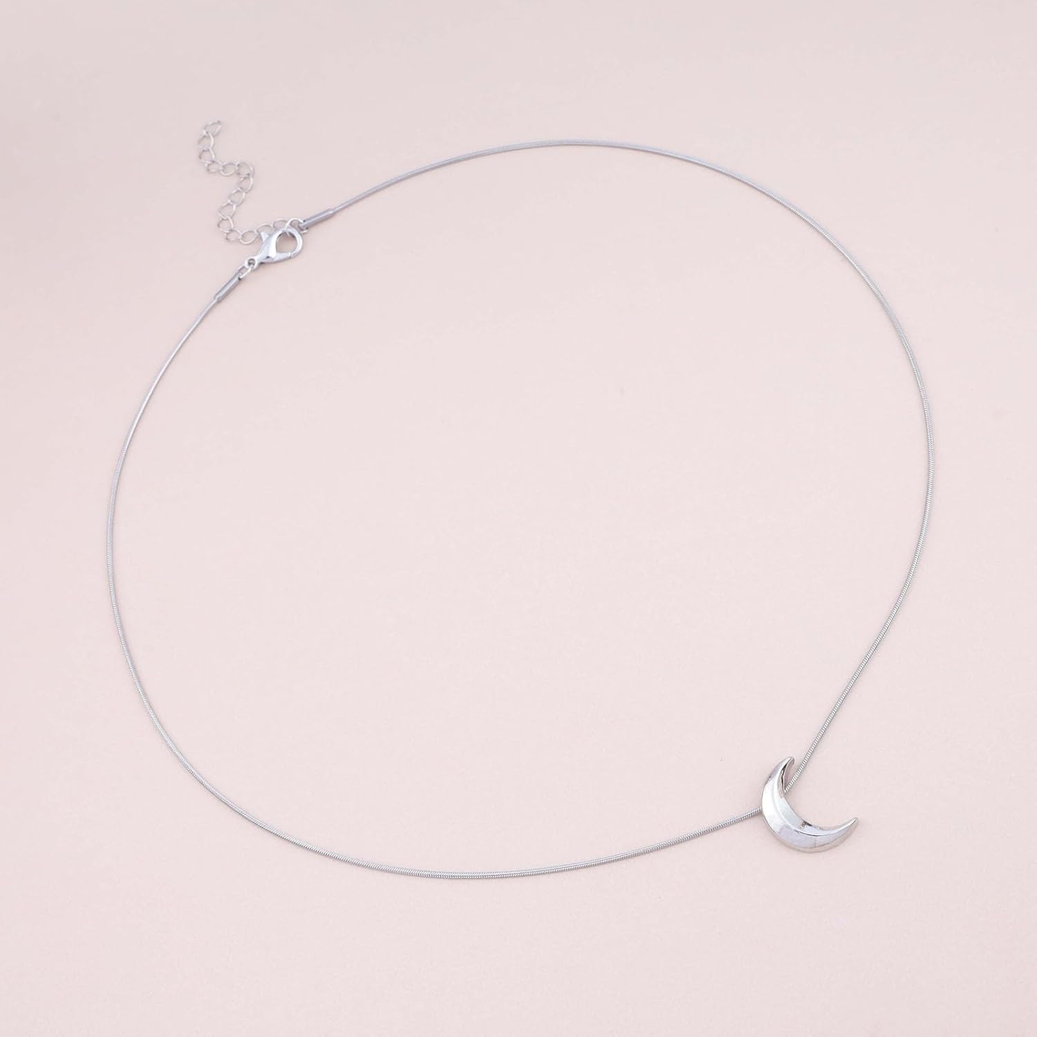 Bohemian Moon Choker Necklace Silver Crescent Pendant Necklace Metal Crescent Moon Collar Necklace Minimalist Moon Sleek Chain Necklace Jewelry for Women Gifts - Image 3