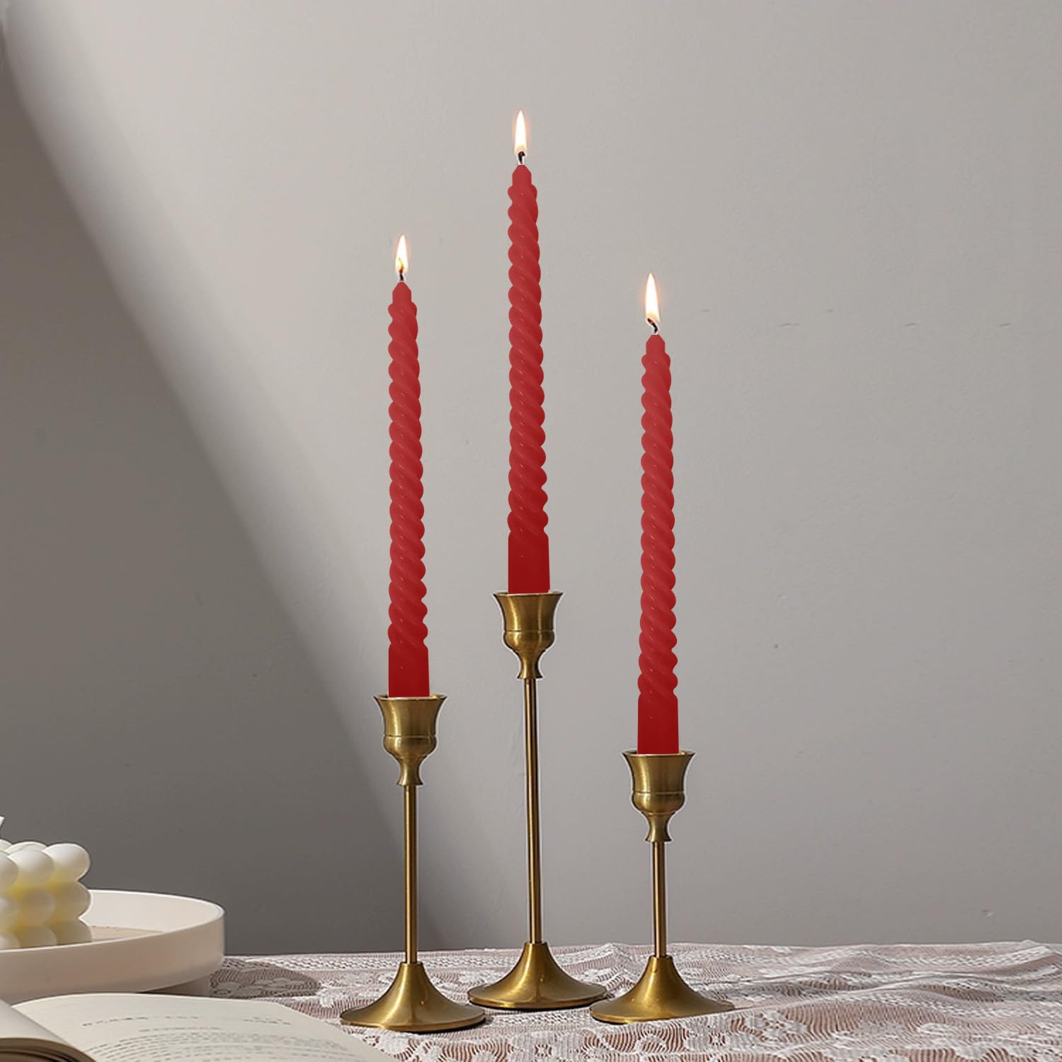 10 inch rode conische kaarsen-set van 4 taps toelopende kaarsen, hoge kandelaars, druppelloos en rookloos, thuis diner kaars, feest, bruiloft, Halloween, kerstkaarsen (25 cm, rood