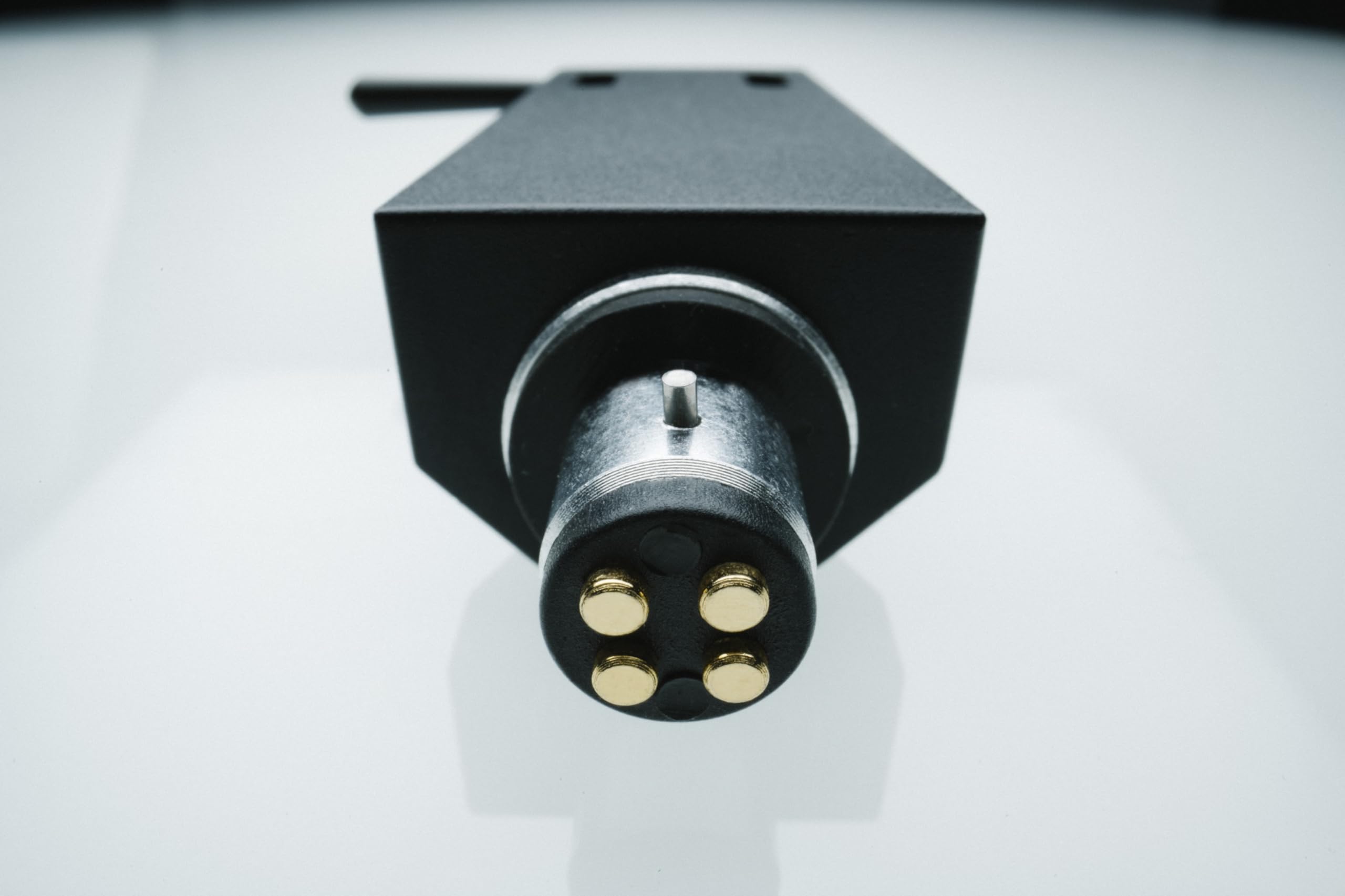 Pro-Ject Signature Headshell, soporte de cambio rápido para pastillas según el estándar SME (aluminio negro)