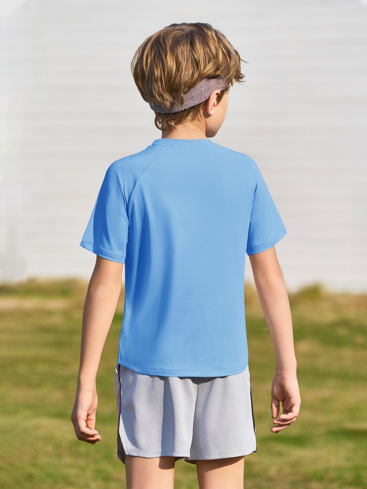 Haloumoning Camiseta de manga corta con cuello redondo para niños, para verano, lisa, ligera, ajuste regular, camisetas deportivas, informales, básicas, de 5 a 14 años