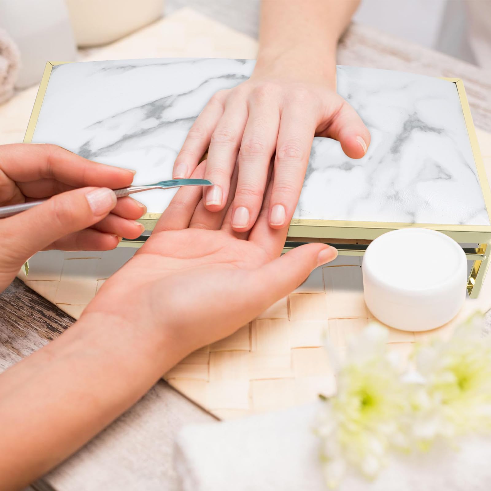 Cuscino Supporto Comodo Pelle Manicure in Bianca, Poggiapolso per Mani Facile da Usare Pratico per Uso in Saloni di Bellezza