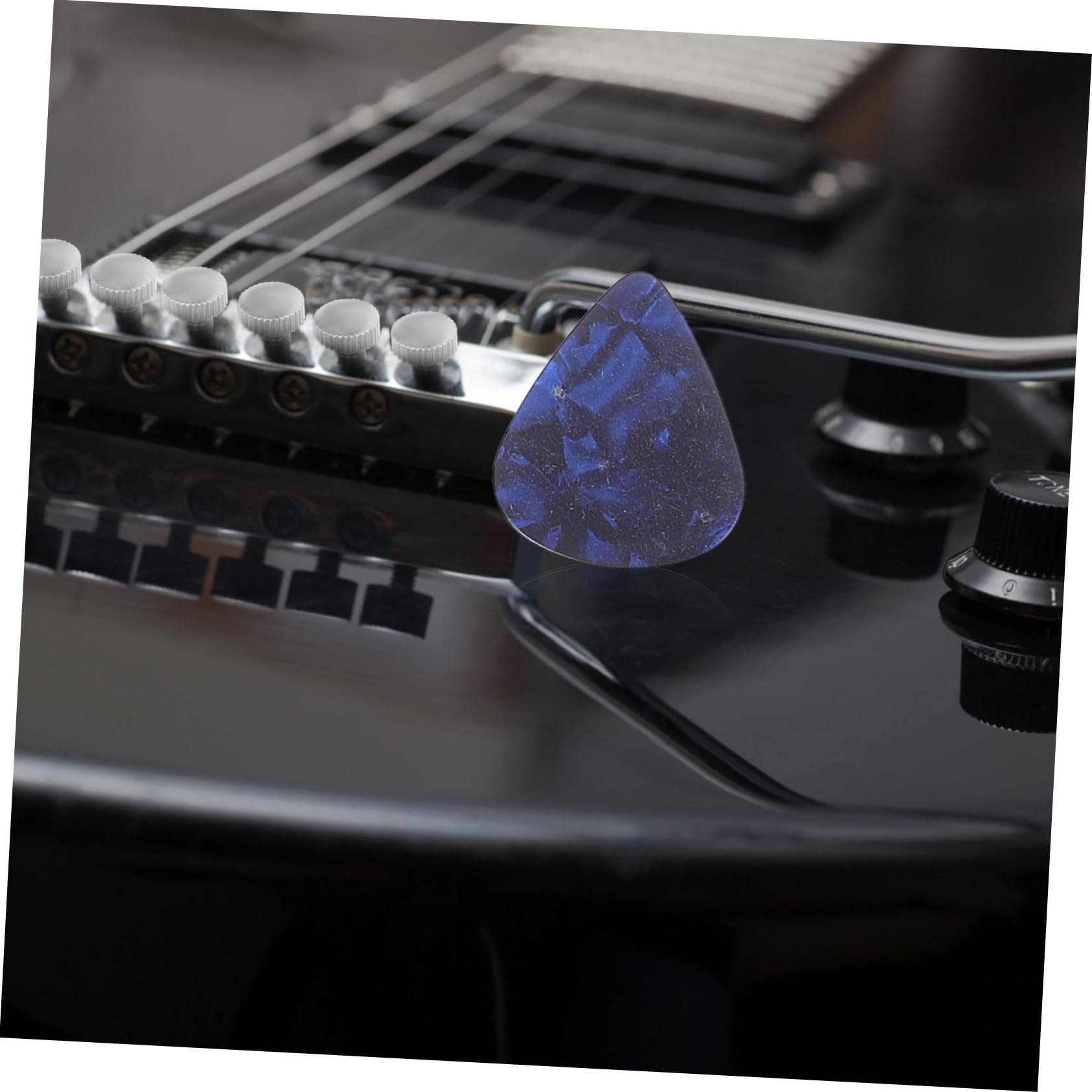 TOYANDONA Guitar Pick Holder Case with Random Colored Picks Lightweight Storage Pouch for Acoustic Electric Guitar Accessories Durable Organizer with Heavy Duty Hand Strap