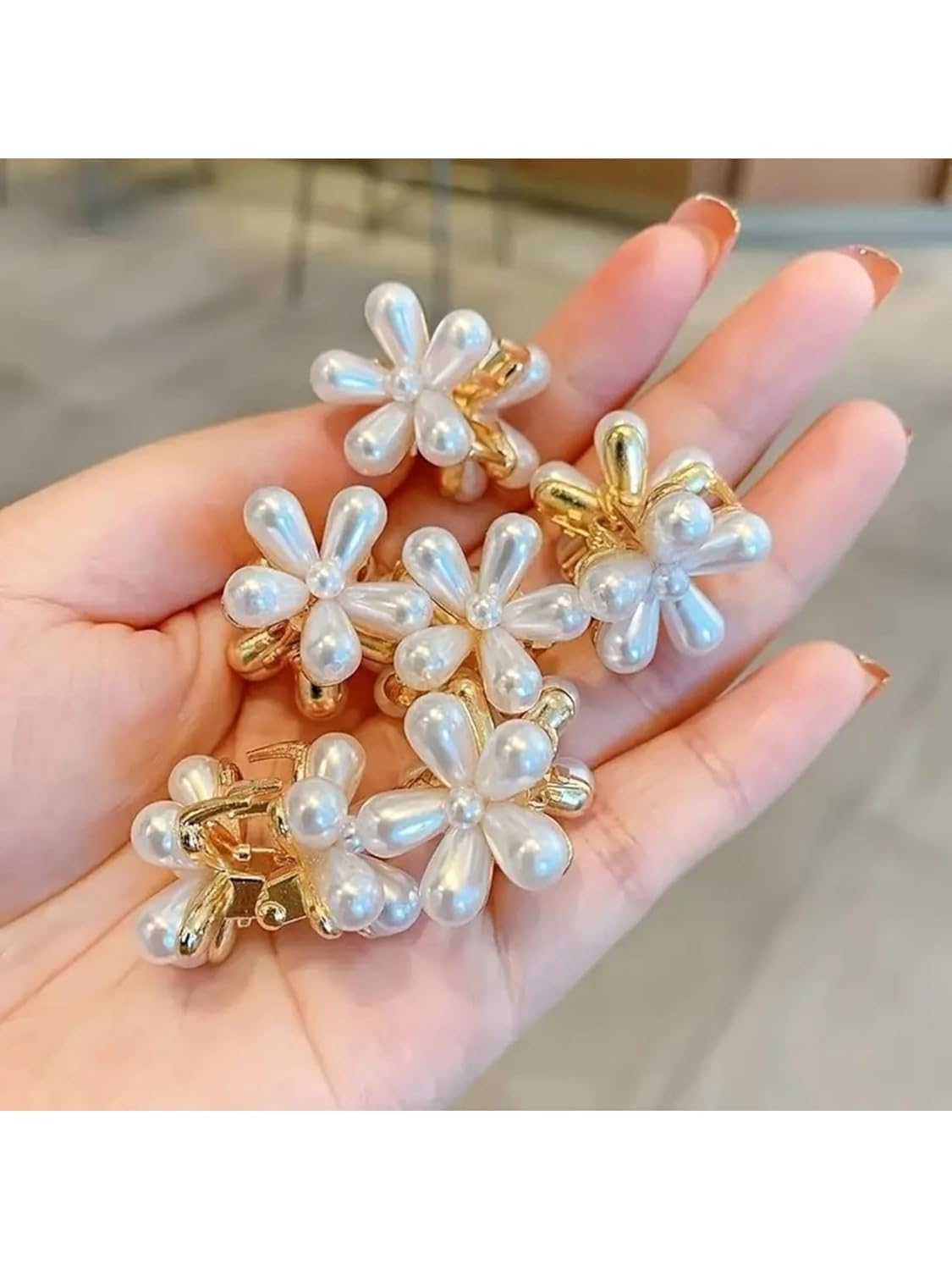 KRIDSLOM Pack of 10 Small Hair Clips Mini Pearl Claw Clip Butterfly Hair Clutch For Hair Accessories Hair Accessories for Women Girls For Decorative Hair 3