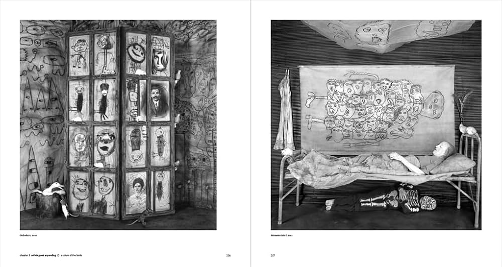 洋書 BALLENESQUE: Roger Ballen: Retrospective Ballenesque: Roger Ballen: A Retrospective by Roger Ballen