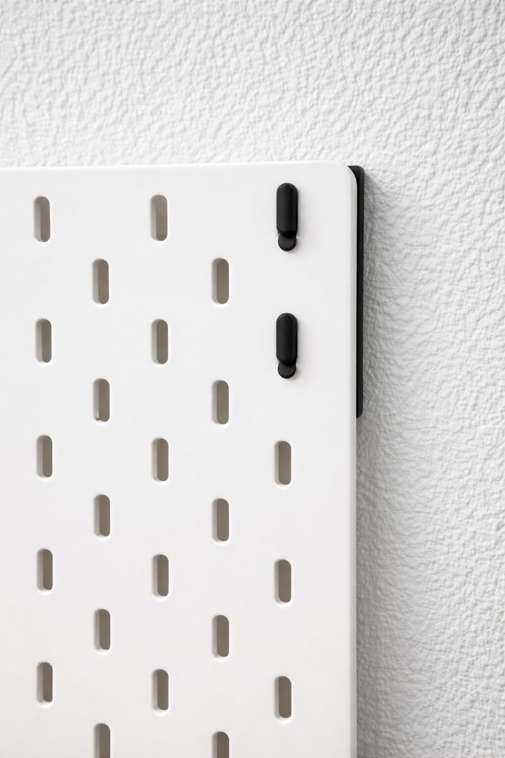 Wall Mount Brackets for Skadis Pegboard System, White, Plastic Grid Mounting Hardware, Organizer Accessories (Black)