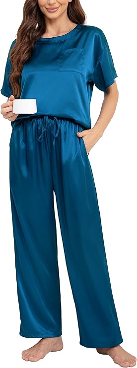 Tot 20% op Satijnen pyjama met lange mouwen | Producten