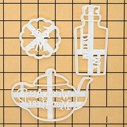 Moule A Biscuits Sur Le Theme Alice Au Pays Des Merveilles Mangez Moi Un Emporte Piece Accessoires De Cuisson A L Emporte Piece Bricolage Faits A La Main Moule A Biscuits A Gateau Interessant 3pcs