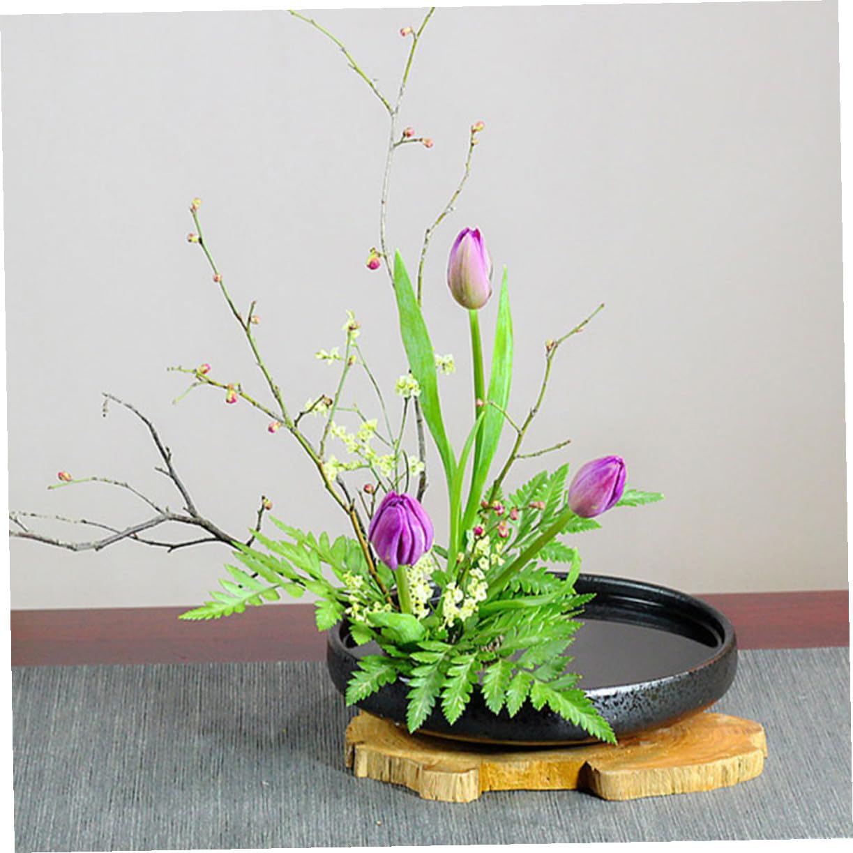 IWOWHERO Ceramic Flower Arranger Pin Frog with Round Floral Holder and Vase Pot Japanese Ikebana Style Flower Frog for Stable DIY Arrangements Suitable for Home Plant Decorations and Floral