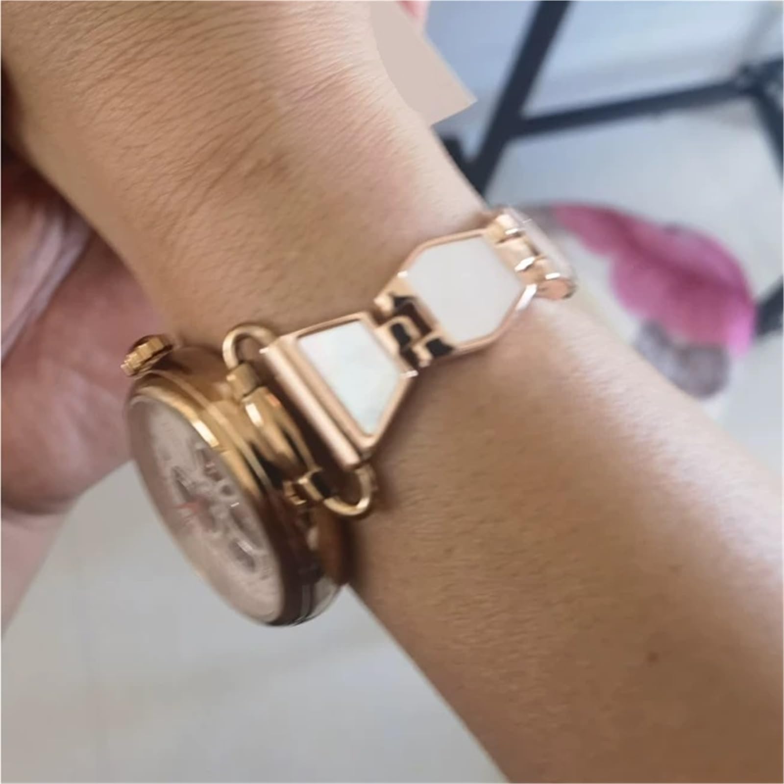 Kobieta Elegancki metalowy pasek do zegarka ze stali nierdzewnej 16 mm 18 mm Wygodne i swobodne paski zamienne