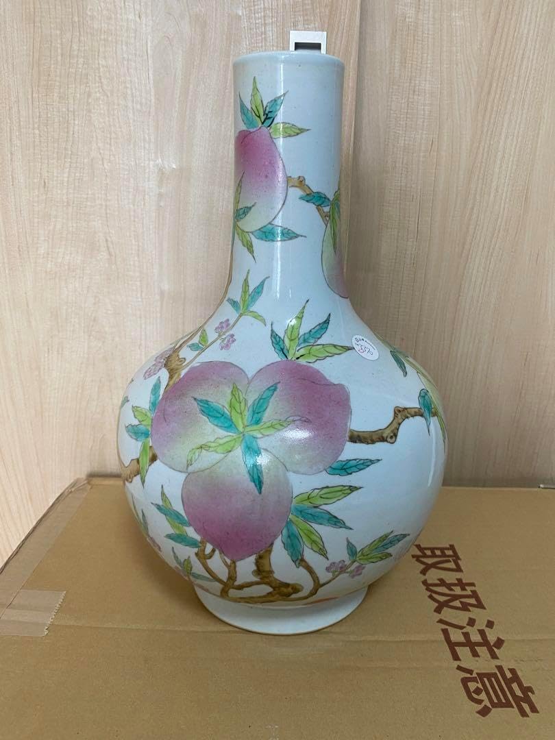 清乾隆粉彩福寿九桃天球瓶 景徳鎮 陶磁器 装飾品 現代工芸品 美術品