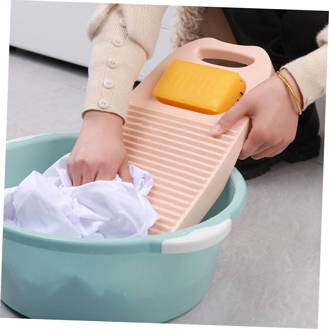 KOMBIUDA 2pcs Manual Wash Board Laundry Washboard Non-Slip Grip Soap Holder for Underwear Socks More Home Laundry Tool