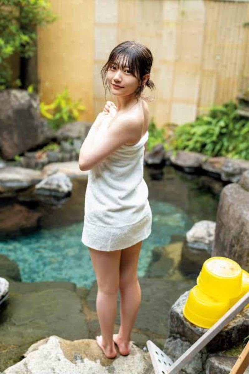 Amazon.co.jp: 山田麻莉奈 写真集 まりりのとなり HKT48 直筆サイン