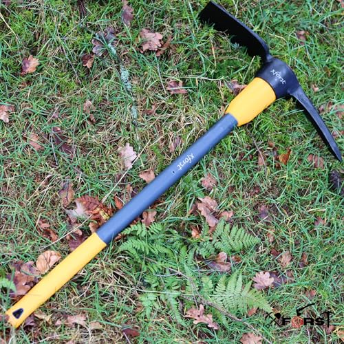 Xforst Spitzhacke PF34 – Große Kreuzhacke 90 cm – 3,46 kg Profi-Spitzhacke mit Fiberglasstiel – Vormontiert – Hacke & Spitze für Harte, steinige Böden, Garten & BAU