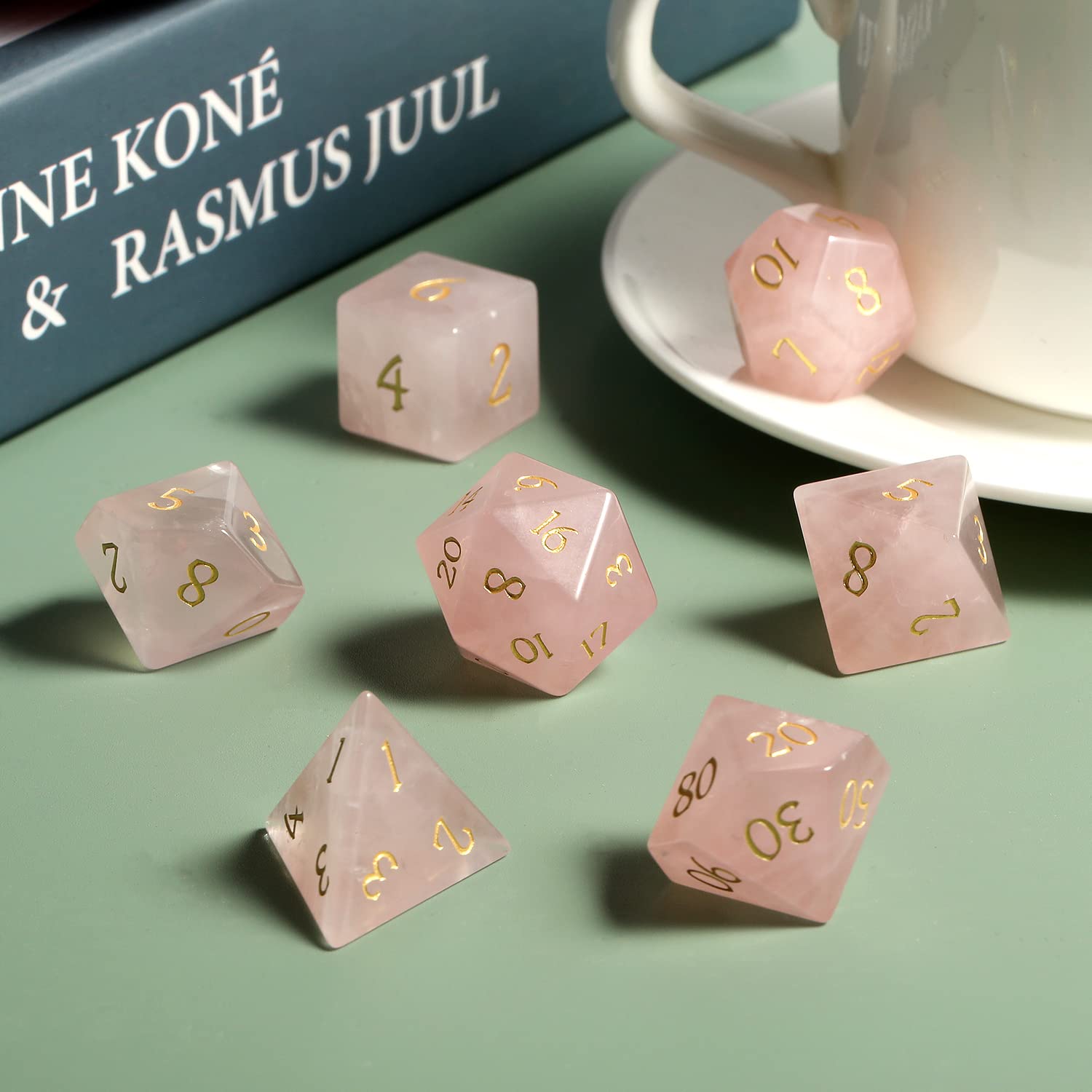 DNDND - Juego de dados de cuarzo rosa para DND, 7 piezas de dados D&D de cristal natural con bonita caja de regalo para juego de mesa Dungeons and Dragon (cuarzo rosa)
