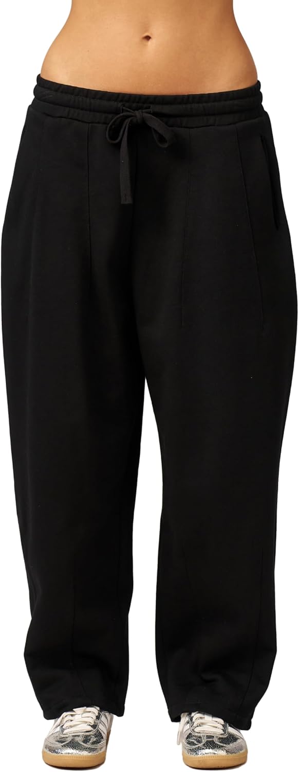 Gottex Beach Life Cozy Coast Airport Sweatpants - Princess Seam Front Leg Detail, Side Pockets, Elastic Drawstring Waist
