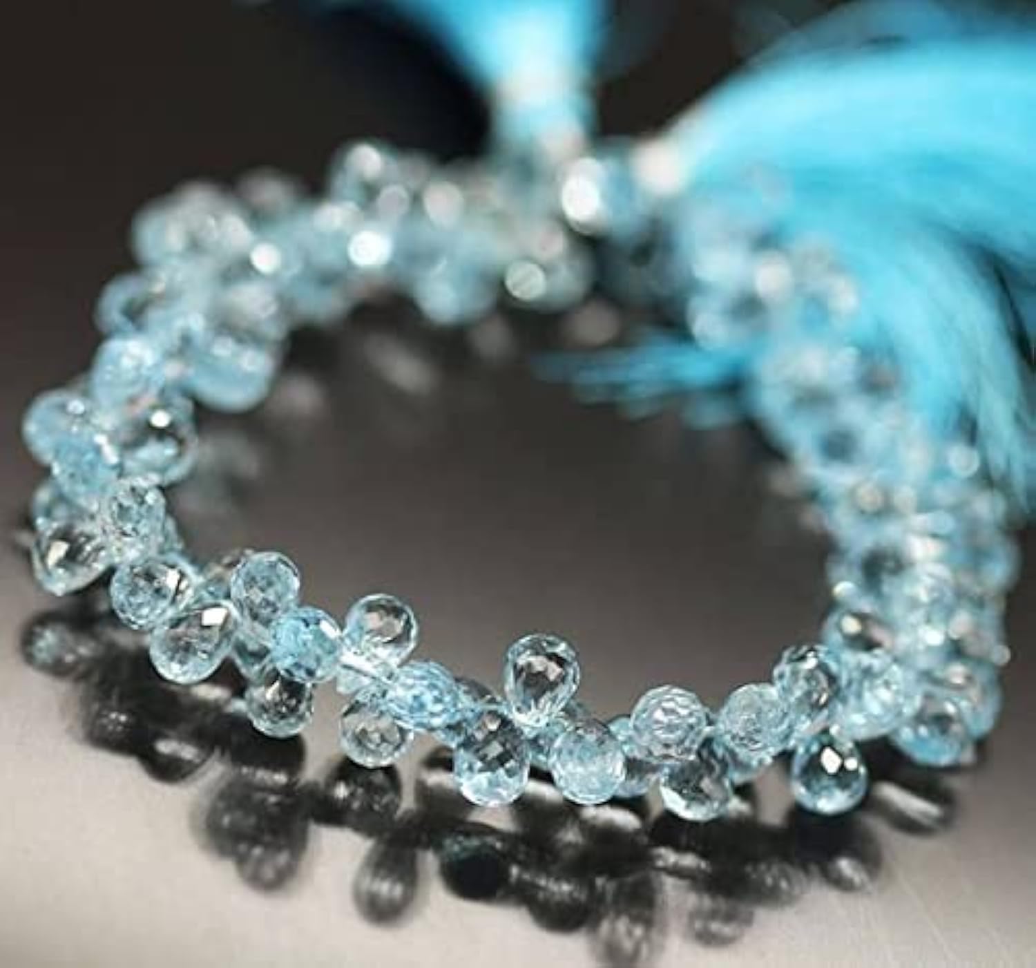 Perles de topaze bleu ciel LKBEADS briolette goutte facettée pour loisirs créatifs