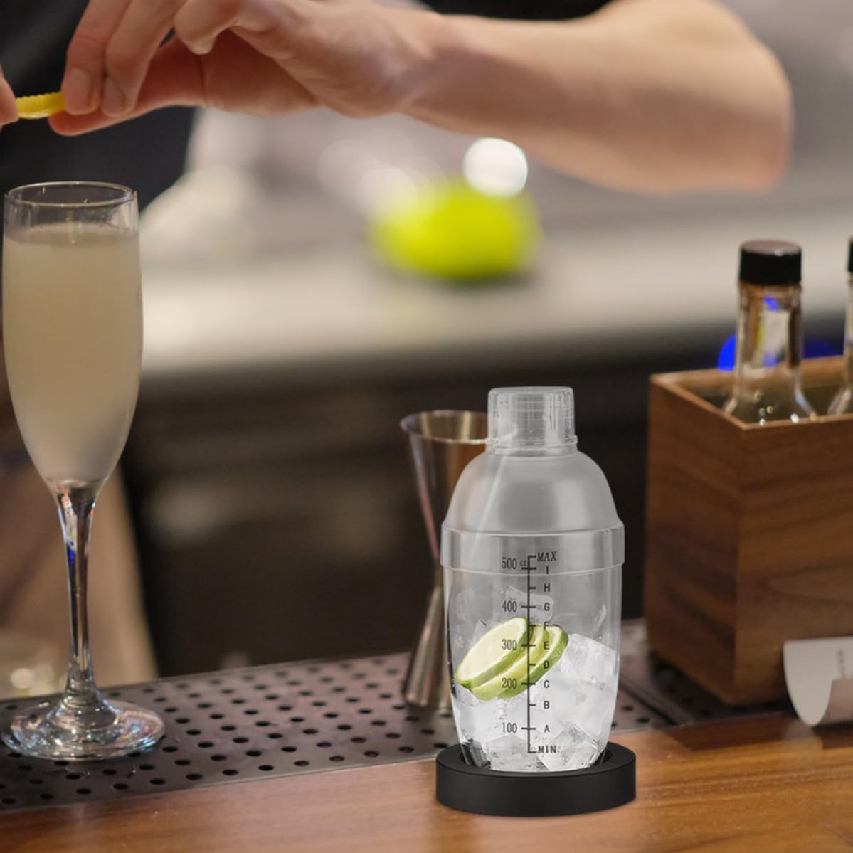 Cocktail Shaker Set with Scales, 3 Piece PVC PP