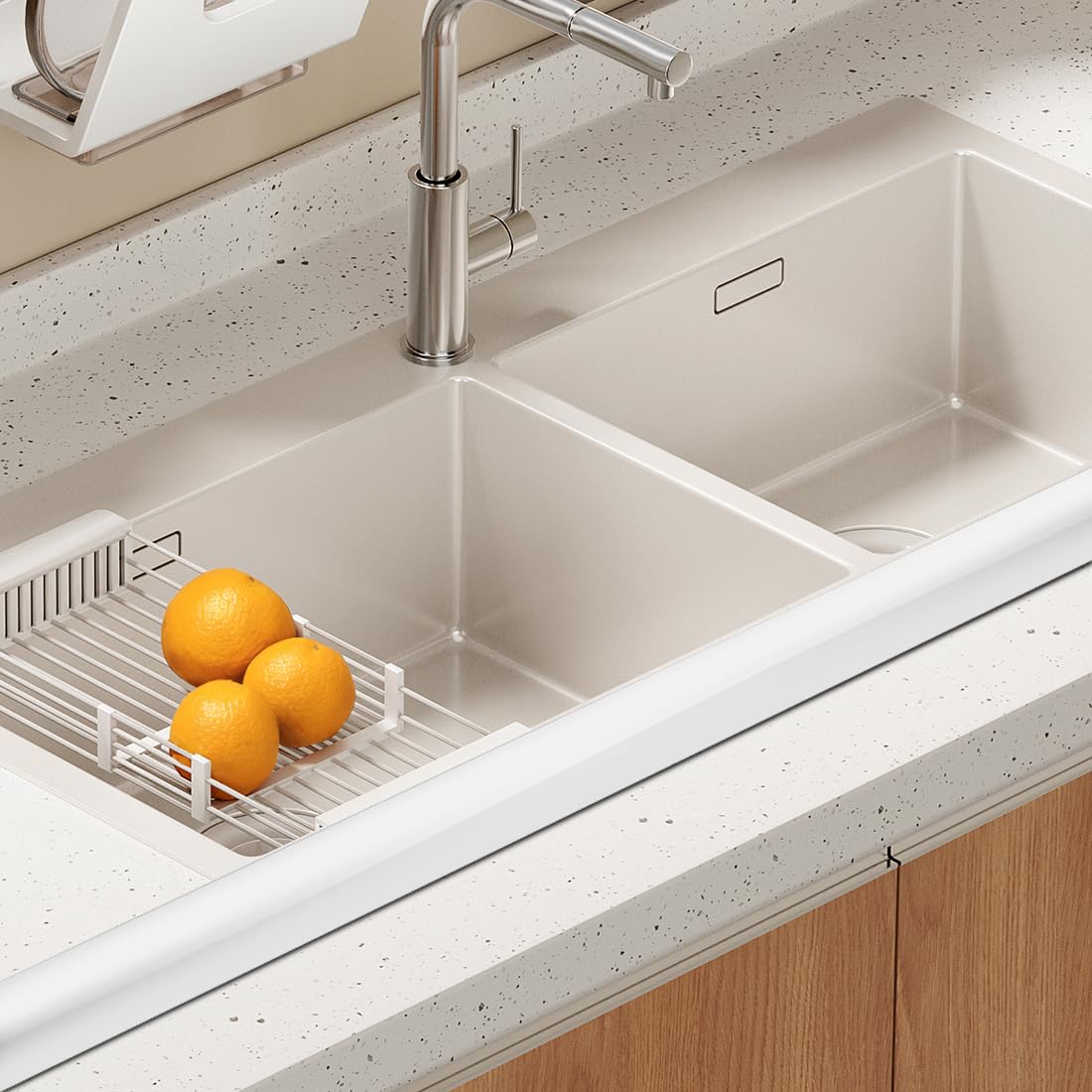 RANJIMA Battiscopa morbido autoadesivo, protezione per bordi, impermeabile, in silicone PVC, flessibile, per porte, pareti, cucina (bianco, 10 mm x 10 mm x 4 m)