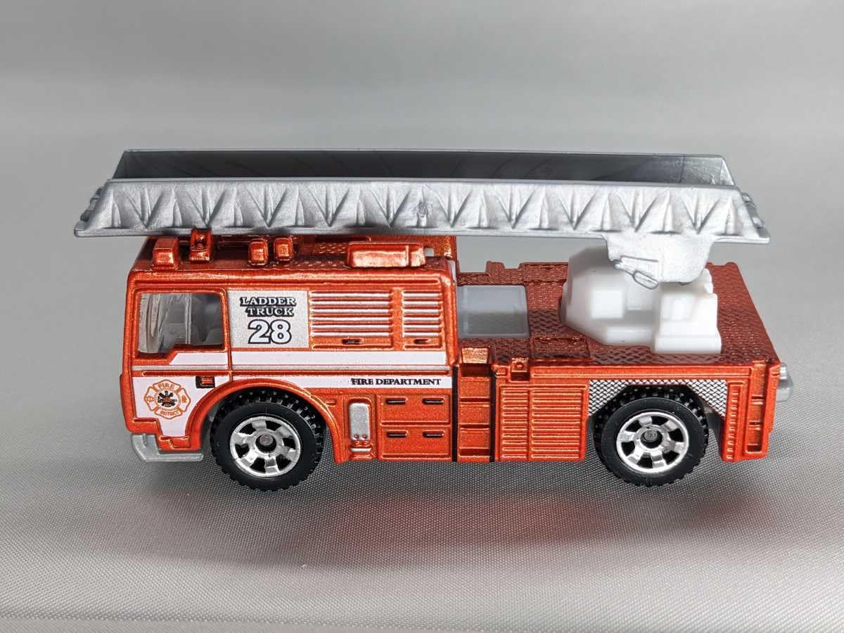 Amazon.co.jp: マッチボックス 消防車 はしご車 Matchbox Flame Tamer