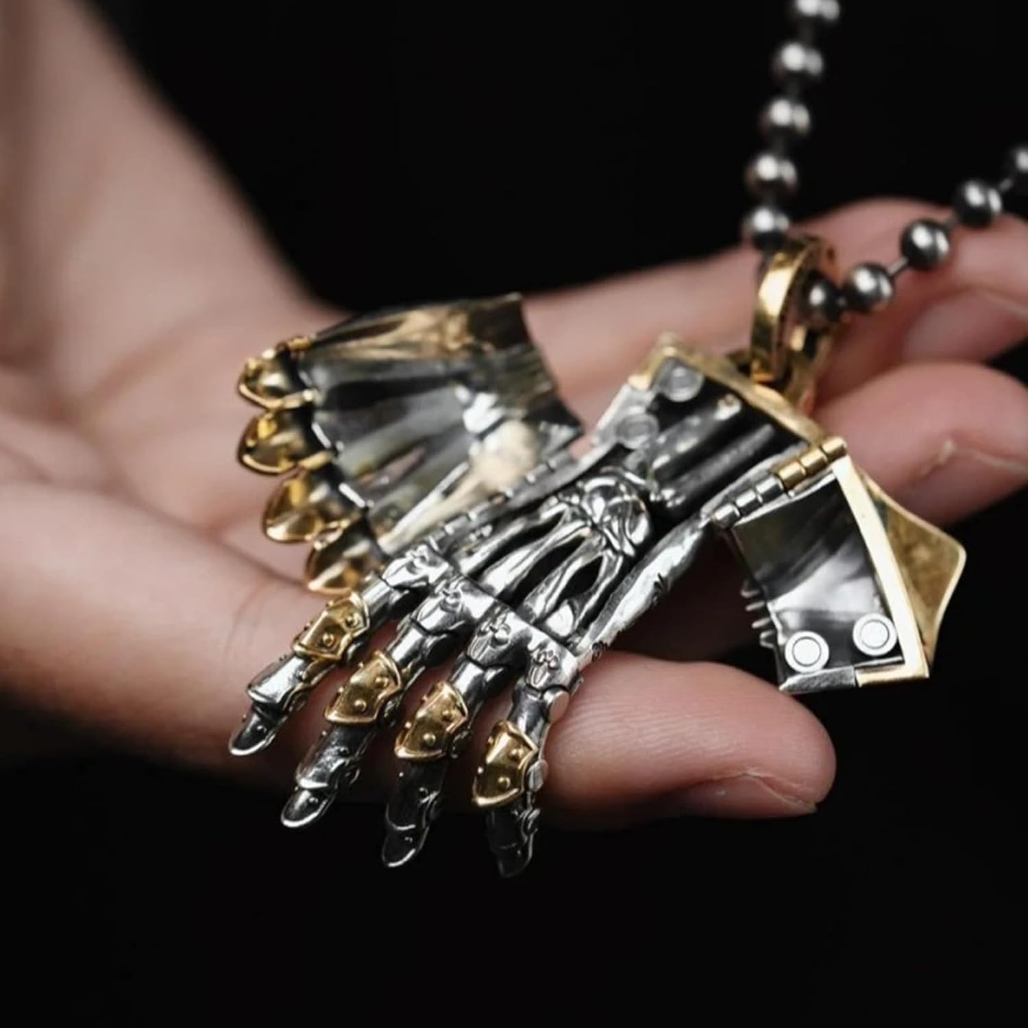Punk Styles Copper Mechanical Hand Charm Statement Ornament for Men Perfect for Daily Wear Detailed Accessory
