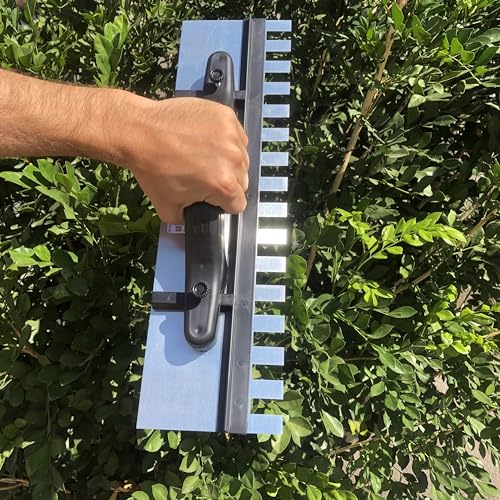 Desempenadeira De Aço Dentada Regulável 43 X 12cm - Grande P/Aplicação de Argamassa Acabamento Pedre