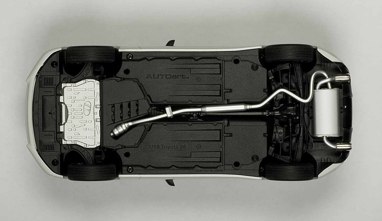 Amazon | AUTOart 1/18 トヨタ 86 GTリミテッド (日本仕様/右H