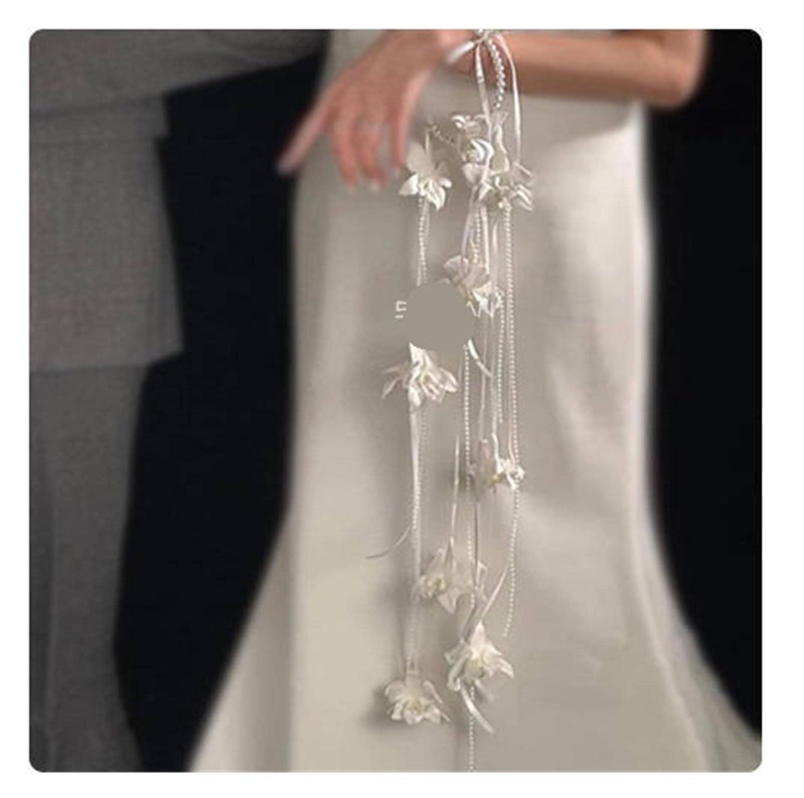 Gijmzy 010 White Bridal Bridesmaid Wedding Bouquet Waterfall