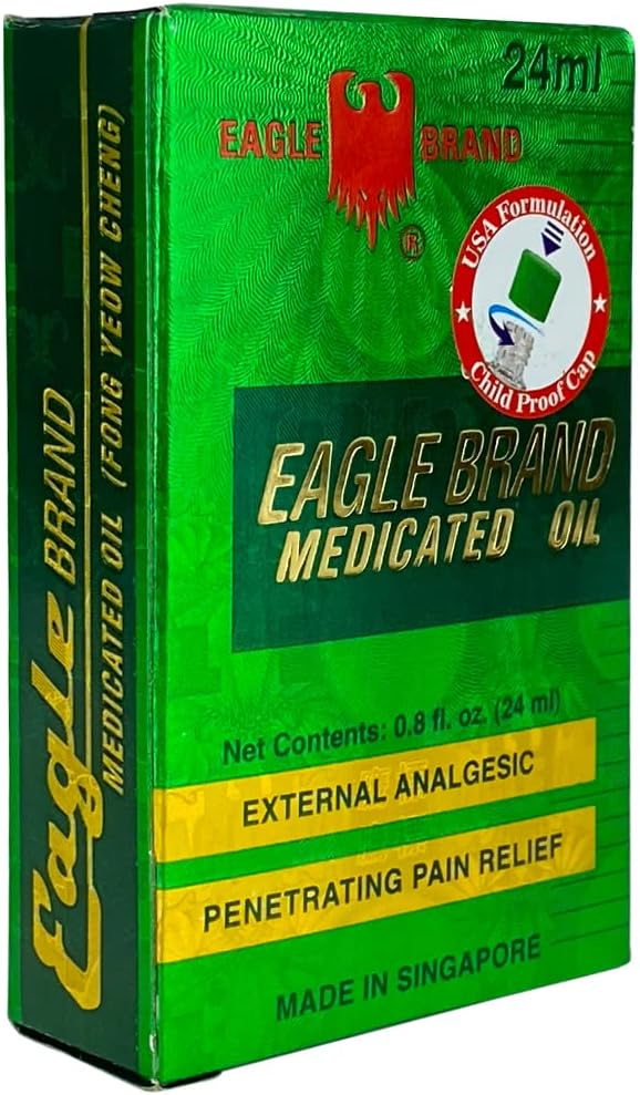 Eagle Brand Medicated Oil 0.8 Oz - 24 ml Bottle : Health & Household