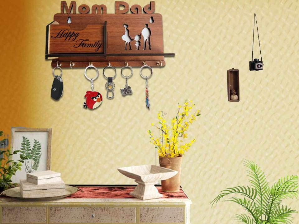 Image of Mom Dad Keys Holder Happy Family Key Organizer Designer Wooden Key Holder Wooden Keychain Holder for Home, Living Room, Office Wall Decor Great Gift Item Mobile and Pen Holder