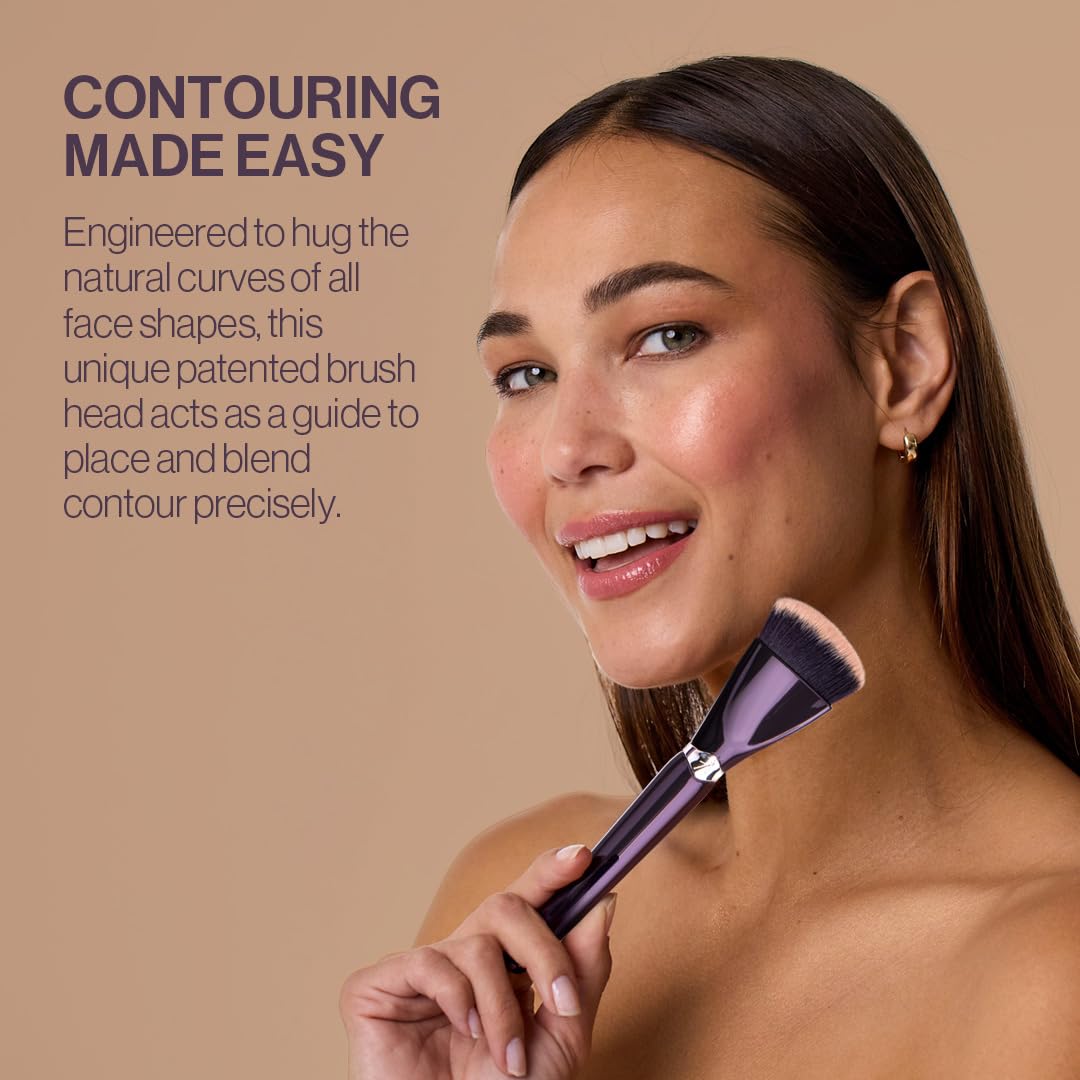 Anisa Beauty Crescent Contour Brush | Soft Dense Fibers for Sculpting, Cream and Powder Bronzers | Vegan & Cruely-Free