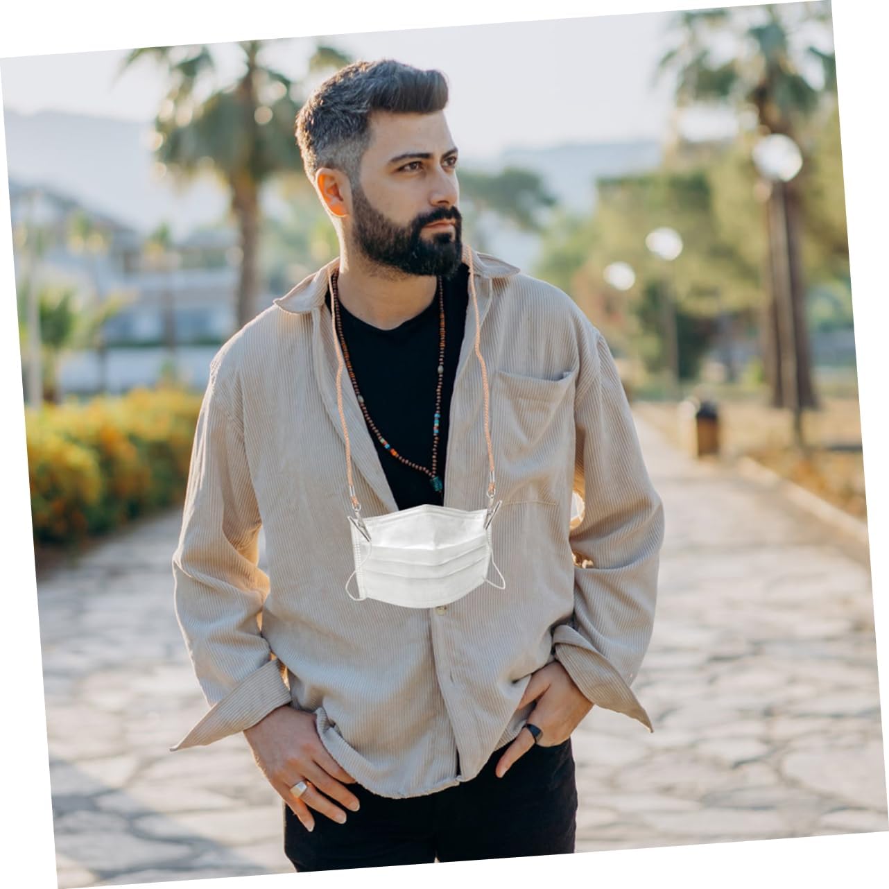KOMBIUDA 4pcs Adjustable Hat Chin Straps Clips Anti-lost Strap Holders for Travel Outdoor Use Multifunctional Napkin Clip Bib Holder Convenient Design Beige