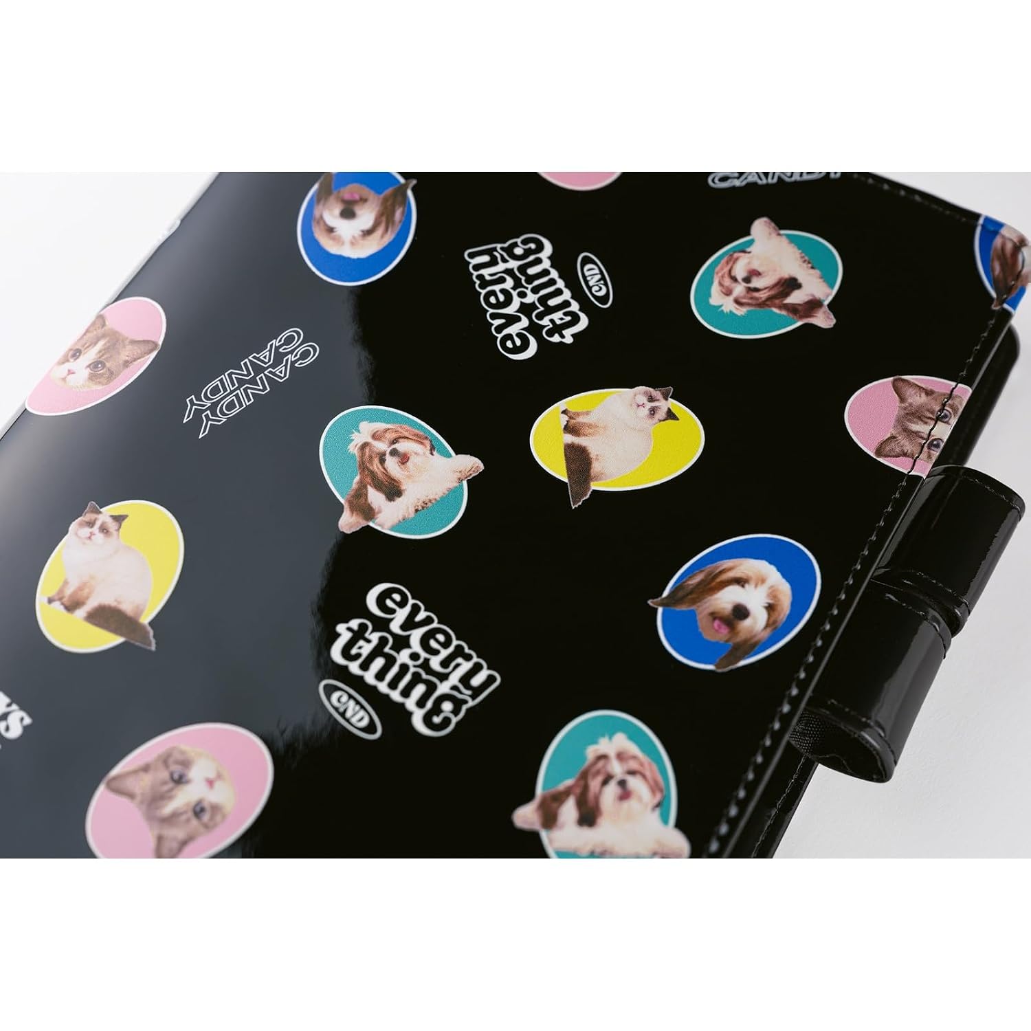ほぼ日 Hobonichi Techo A5 – Random Dog & Cat (Black) [English Cousin book]