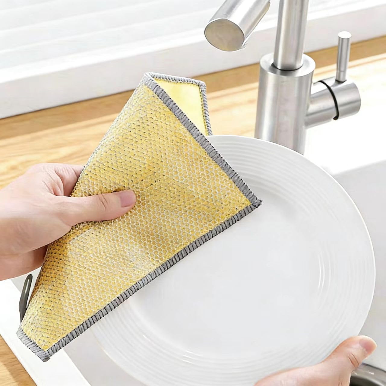 Scratch-Free Heavy-Duty Cleaning Cloth, Multi-Purpose Metal mesh dishwashing Cloth, Suitable for Kitchen, Tableware, pots, Pans, Sinks, Size 7.87 x 7.87 inches (10pcs(Random Color))