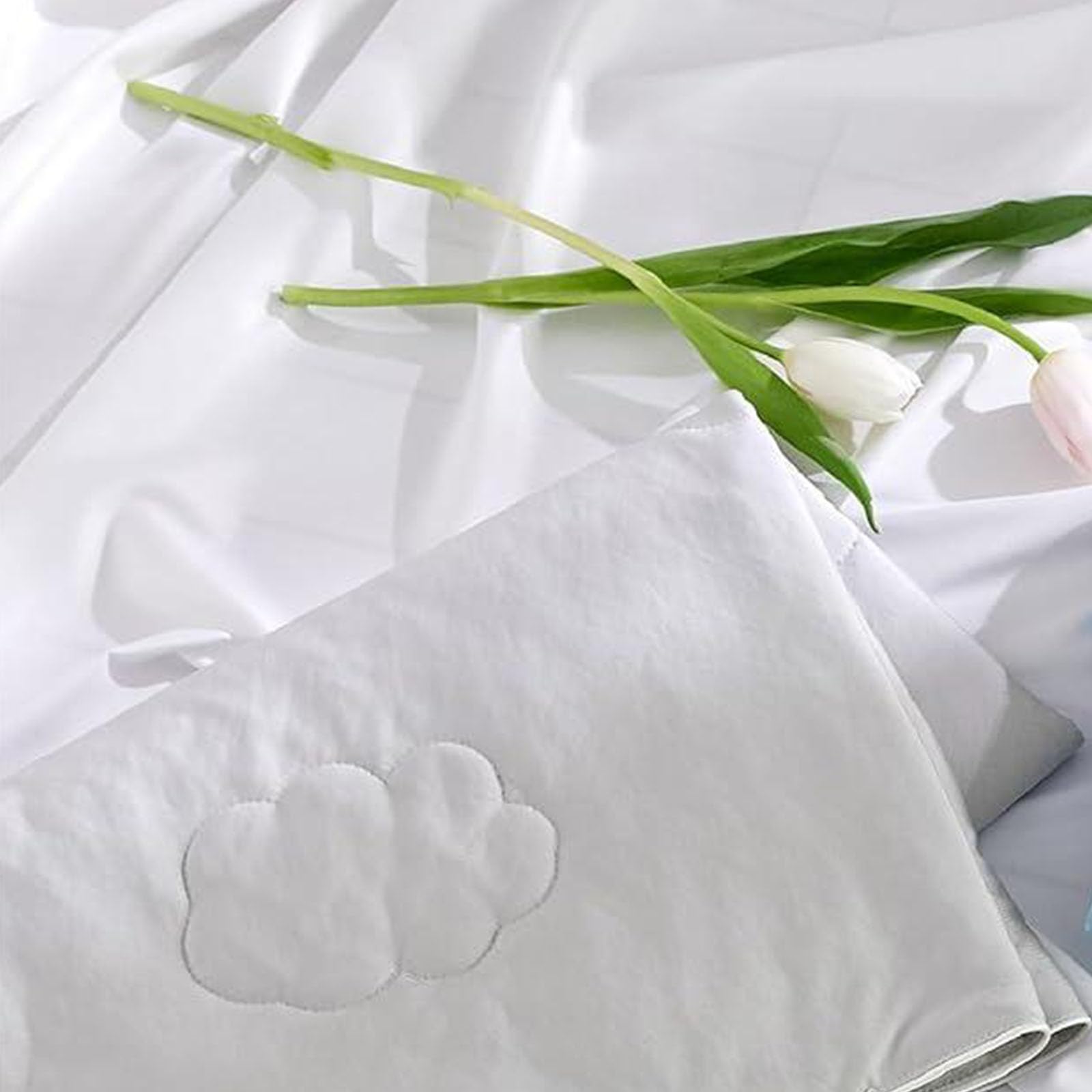 Manta climática para Mascotas Fabricada con Tela Que Absorbe Calor y Mantiene a los Animales relajados en Interiores o Exteriores Manta de para Gatos