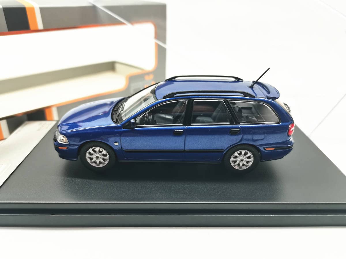 Amazon.co.jp: PremiumX 1/43 Volvo V40 2001 : Hobbies