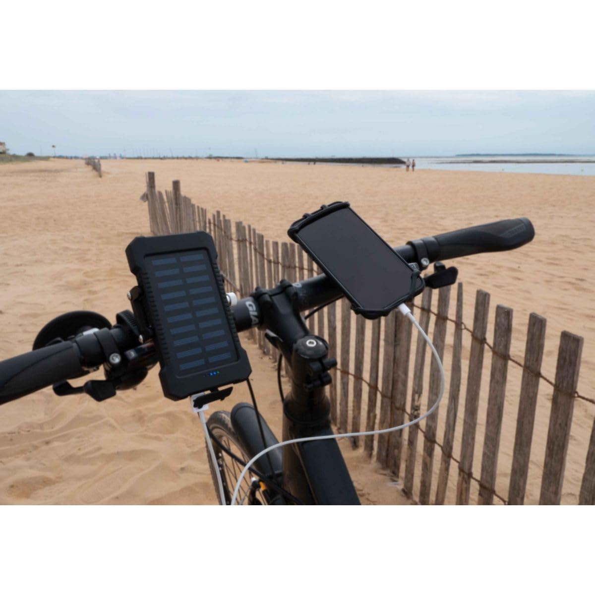Cool Ride - Kit Support Telephone Velo et Batterie Externe Solaire - pour Tous Les Smartphones de 4,7" à 8" - Certifiée IPX-4 - Accessoire vélo, Trottinette, VTT, VTC, vélo de Ville, vélo Pliant