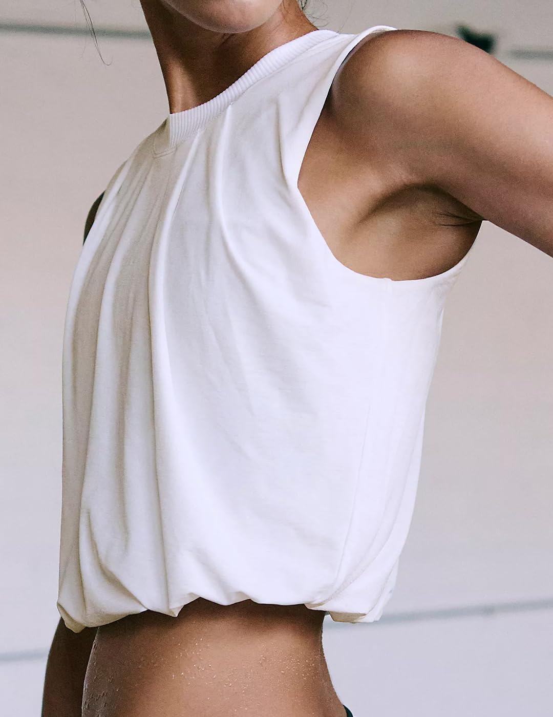 Womens Workout Tank Tops Running Tank Tops Summer Loose Twist Tank Tops Athletic Gym Crop Sleeveless Shirts