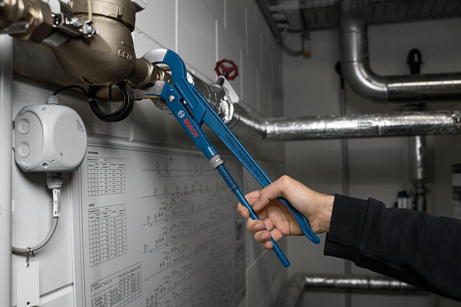 Bosch Professional llave angular de tubo (posición de 45° de las mordazas, acero al cromo-vanadio, adecuada para tuberías de hasta un máximo de 60 mm o 2 3/8).