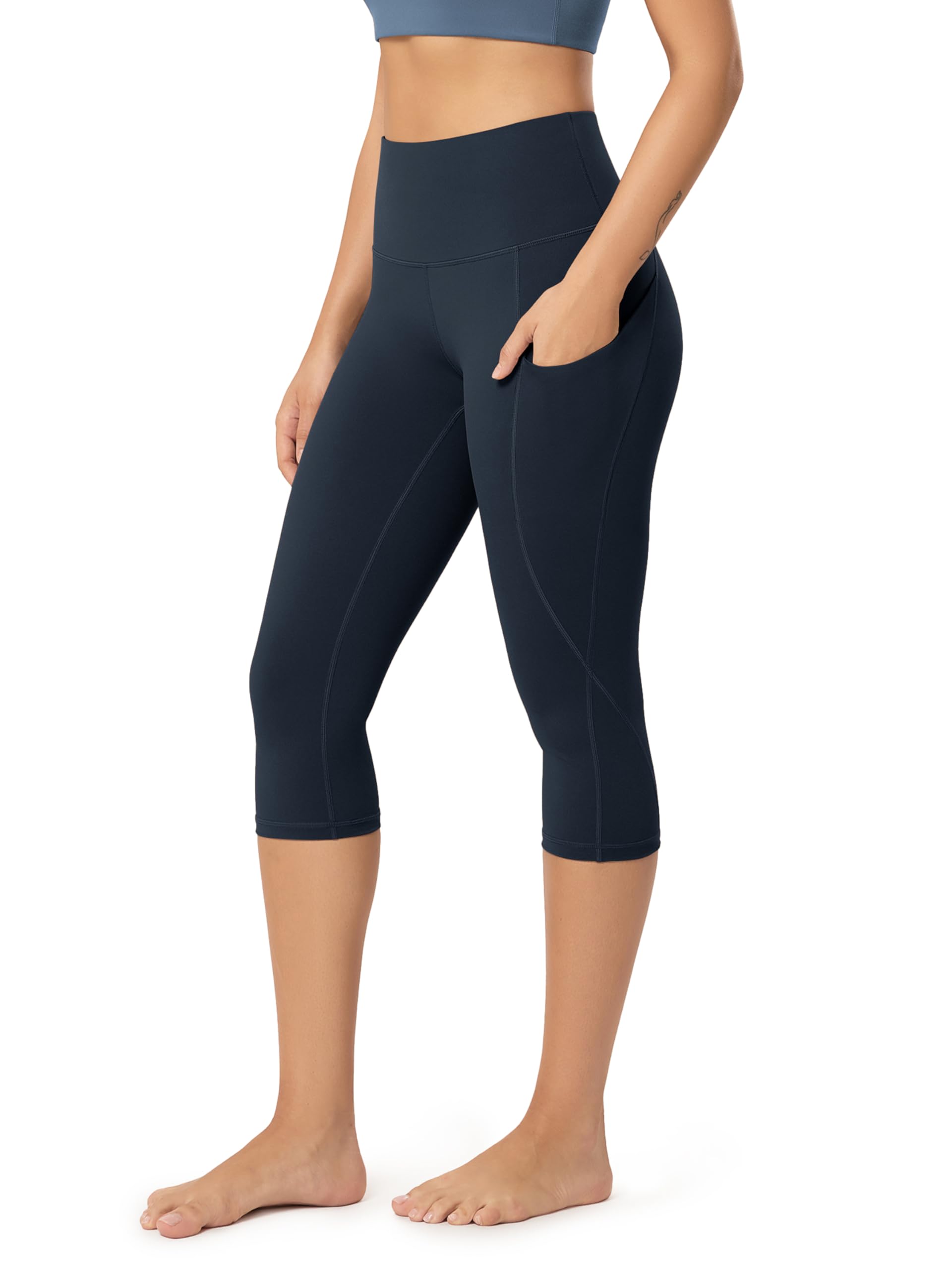 ODODOS Women's High Waisted Yoga Capris with Pockets, Tummy Control Non See Through Workout Athletic Running Capri Leggings