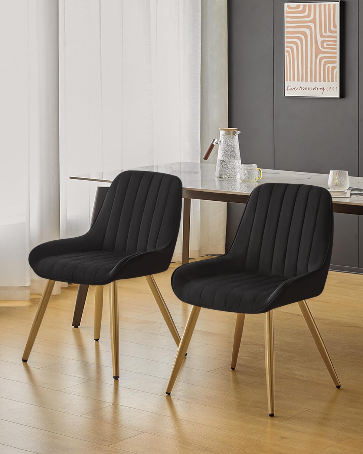 Set van 2 gestoffeerde fluwelen stoelen voor binnen, metalen poten