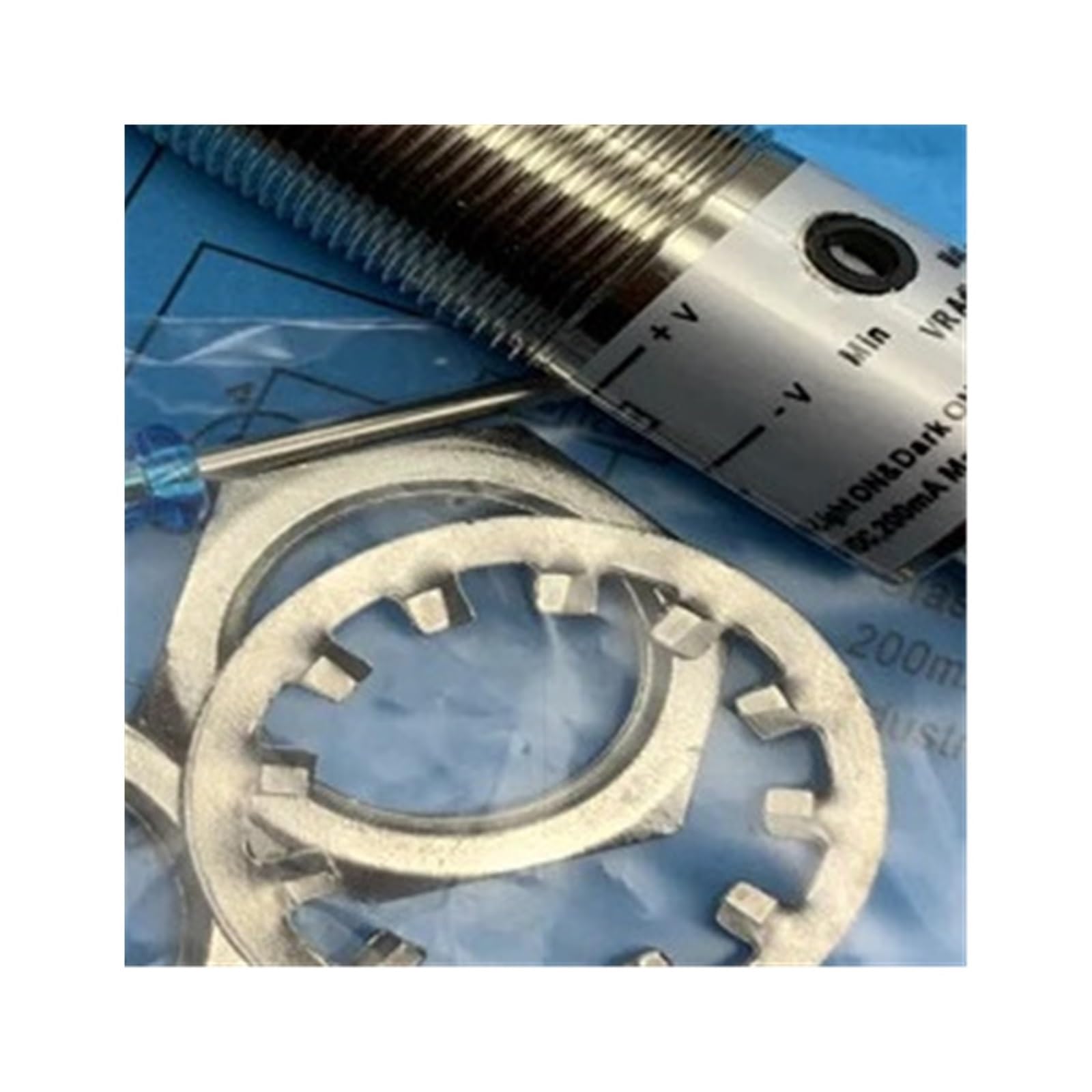 Y63Z1Y0 TL-Q5MC1-Z TL-Q5MC2-Z TL-Q5MB1-Z TL-Q5MB2-Z TL-Q5MD1 TL-Q5MC2 Proximity Switch Sensor(TL-Q5MC2)
