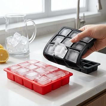 Deconox 2 Adet 15 G zl  Silikon Buz Kal b , Siyah ve K rm z  Kare K p Buzluk, 18x12 cm Esnek Buz Kal b , 2 li Set So uk  ecek Limonata Kahve Kokteyl Sunumlar   in Silikon Buzluk