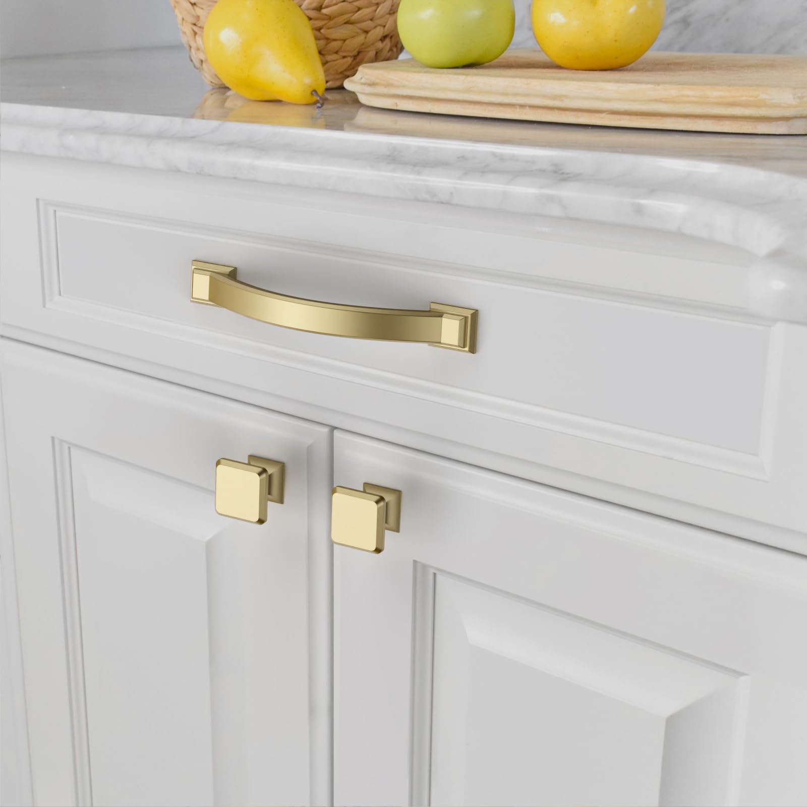 Amerdeco Confezione da 10 tiranti per armadietti in oro spazzolato da 102 mm, maniglie per hardware per mobili da cucina, maniglie ad arco per maniglie per cassetti del comò del bagno, ZH0016