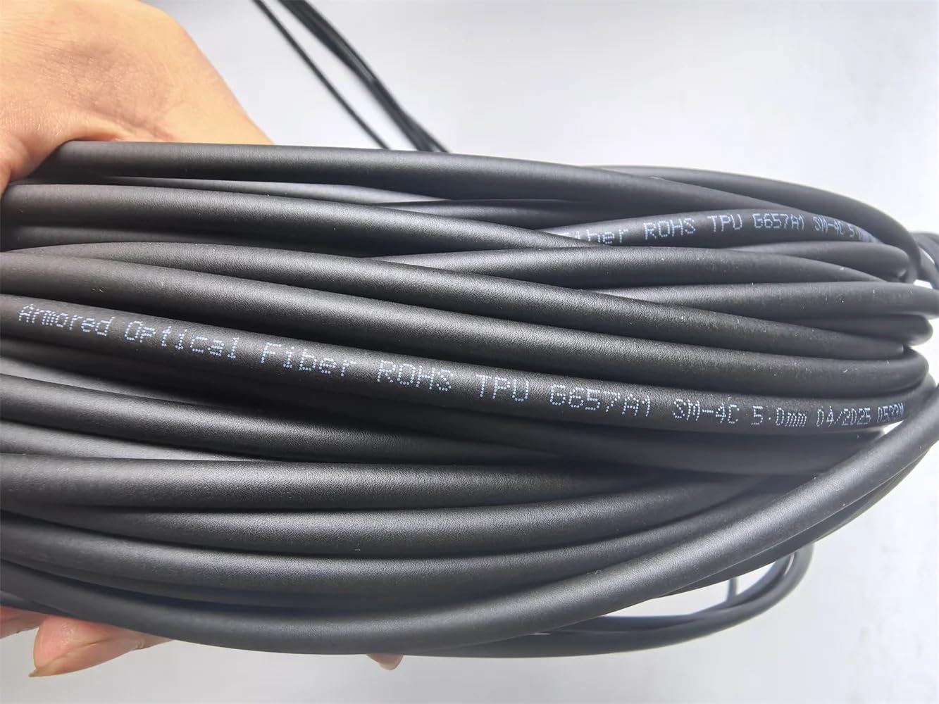 2/4/6/8-core, TPU Armored Fiber Optic Cable, Single-Mode, LC SC UPC, Fiber Optic Patch Cord, Outdoor(4 Cores SC-SC 1 Meter)
