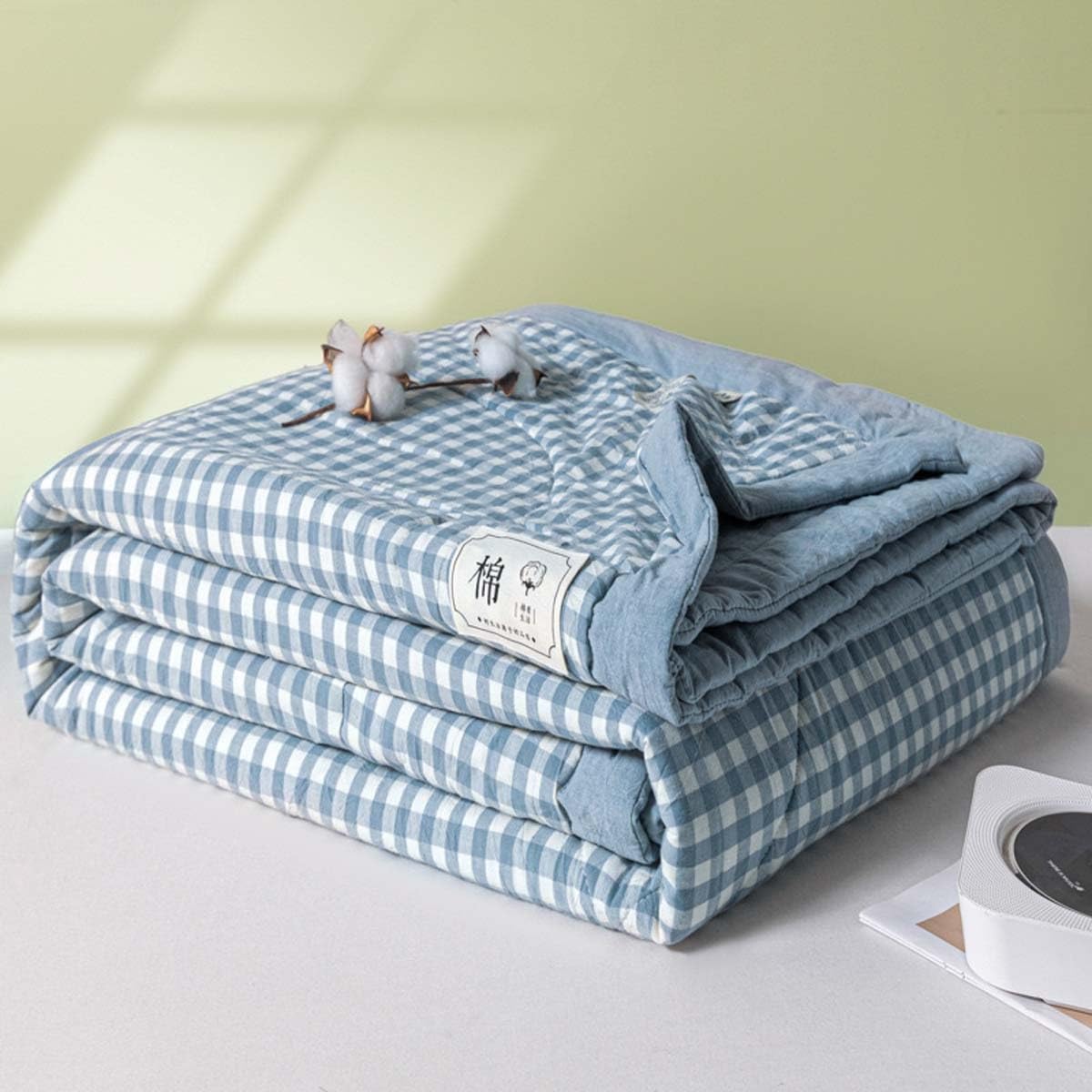 Boutis couvre-lit matelassé bleu 2 personnes en coton patchwork floral