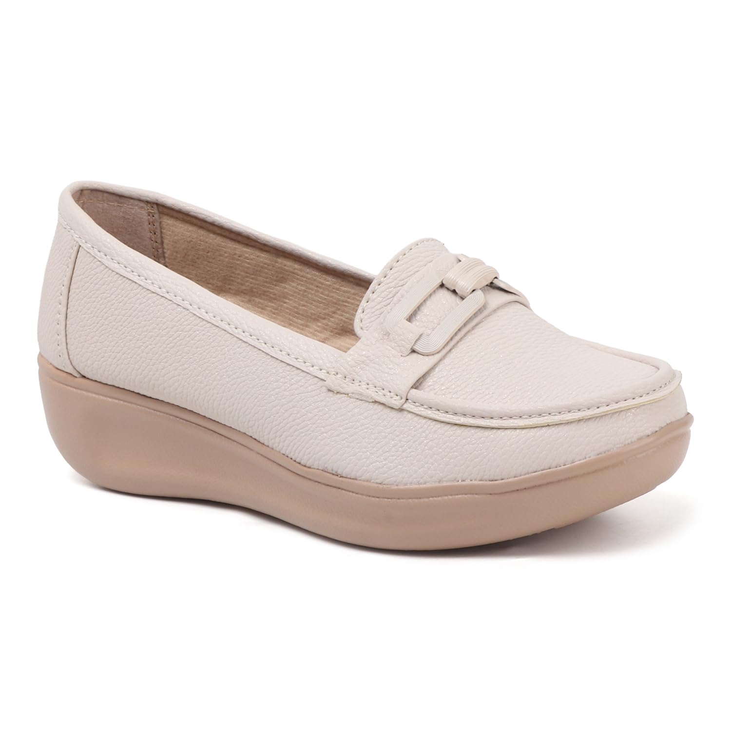 Elegant Textured Loafers for Women with Soft Comfort Sole, Everyday Casual Wear Slip-On Shoes for Stylish Modern Look (Cream, UK Footwear Size System, Adult, Women, Numeric, Medium, 7)