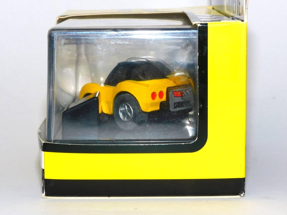 Amazon.co.jp: チョロQ GM コルベット イエロー CORVETTE ミニカー