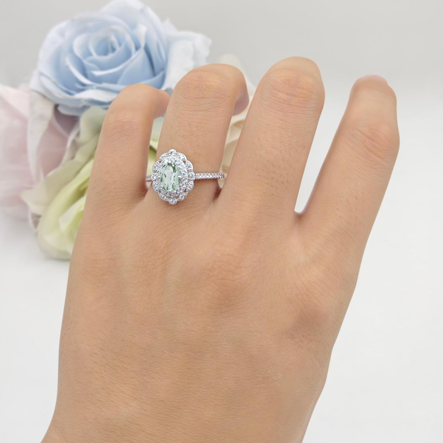 OMRANII Floral Art Deco Oval Shape Natural Green Amethyst Prasiolite Vintage Style Halo Wedding Engagement Ring Cubic Zirconia 925 Sterling Silver