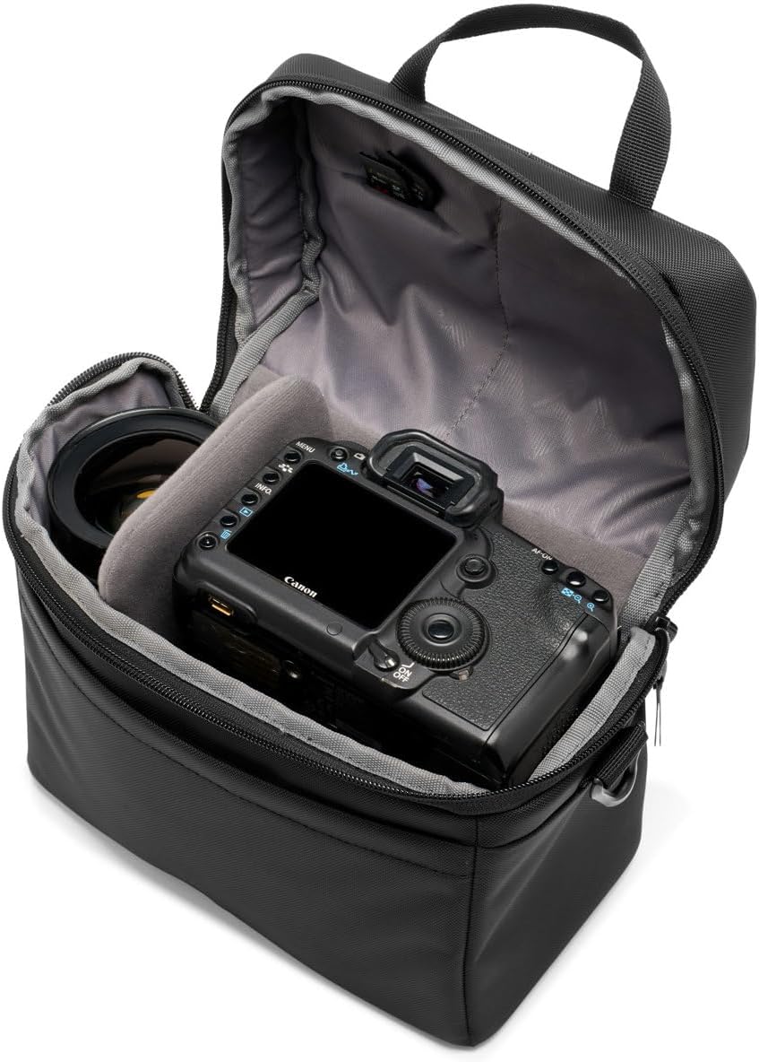 Manfrotto Advanced Shoulder Bag L III, for Reflex and Mirrorless Camera with Lens, Camera Case with Tripod Mount and Rain Cover